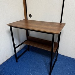 「取引中」デスクの画像