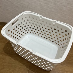 ニトリ 洗濯カゴの画像