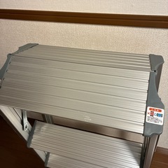 脚立 踏み台 アルミ合金製の画像