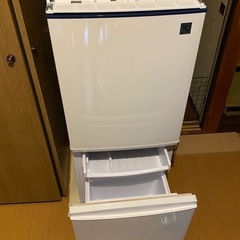 冷蔵庫　2013年　つい最近まで使用
の画像