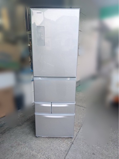 【30日中】TOSHIBA 冷凍冷蔵庫　５ドア　2017年製