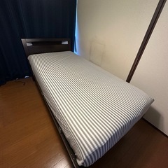 シングルベッドの画像