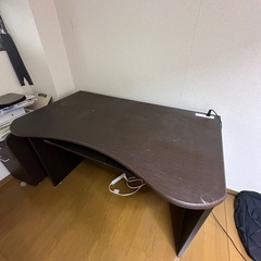 パソコンデスクの画像