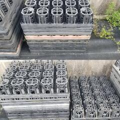 園芸トレイ　　600枚　、苗ポット　4000枚前後有り　農業事業　花卉栽培　農園　家庭菜園　個別売り可能の画像