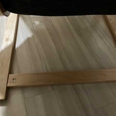 ロッキングチェア様の椅子の画像