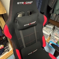 ゲーミングチェアの画像