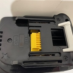 Makita 14.4V 3.0Ah リチウムイオンバッテリー BL1430Bの画像