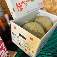 超巨大レア品✨2玉6kg☆ほべつメロン贈り物にも最適の画像