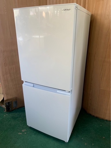 【美品2022年冷蔵庫】152L SJ-15E9-W シャープ