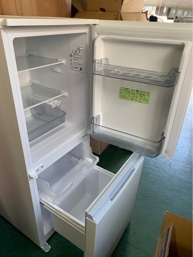 【美品2022年冷蔵庫】152L SJ-15E9-W シャープ