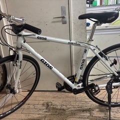 GIOS MISTRAL ジオスミストラル　クロスバイク ホワイト の画像