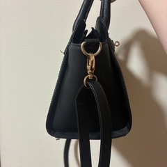 ショルダーバッグの画像