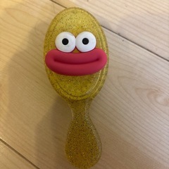 くしとピンの画像