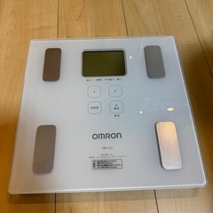 オムロン　体重計の画像