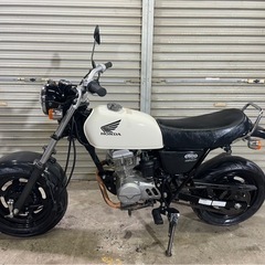 ホンダ エイプ50 FI バッテリー新品　ポンプ新品　プラグ新品　動画有り　車体の画像