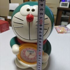 大型ドラえもん目覚まし時計の画像
