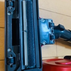アイリスオーヤマ efeel サイクロンスティッククリーナー ESC-55K-Rの画像