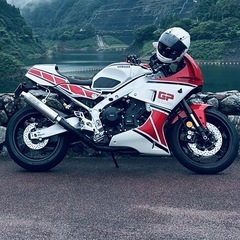OVER RACING SESMIC4 60.5mm サイレンサーの画像