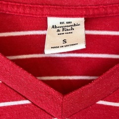 Abercrombie & Fitch Tシャツ Sの画像