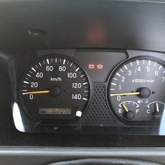 スイスイ走って速いです🚙💨上級モデル 三菱タウンボックス RX 2WD 走りの5MT3気筒ターボ 車検9年1月まで約1年半付き  走行距離約16万キロ 異音白煙無し キーレス、SDナビ付き（バックカメラ無し）リア五面スモークフィルム施工（可視透過率10%）の画像