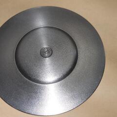 pewter  錫製　マレーシア　飾り皿の画像