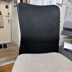 オフィスチェアの画像