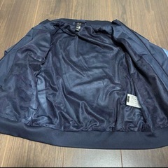【美品】アディダス　ジップアップジャケット　120㎝の画像