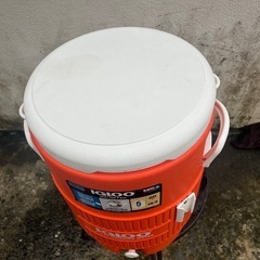 美品‼️🇺🇸USイグロー19ℓigloo5ガロンウォータージャグキーパー給水タンクiglooイグロー飲料クーラー部活🍉プロフ必読  の画像