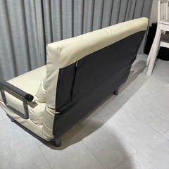 切り替え簡単ソファーベッドの画像