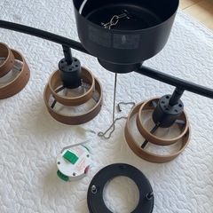 【美品】照明　シーリングライト　4灯（ウォールナット）の画像