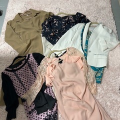 キャバドレス　キャバスーツの画像