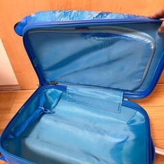 スーツケースの画像
