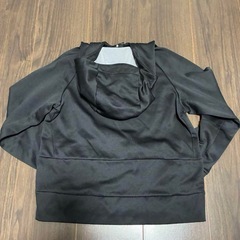 ナイキ　フード付きパーカー　130㎝の画像