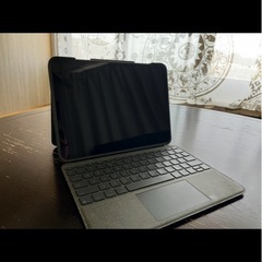 2点セット　iPadPro11インチ4世代256GB＋ロジクールキーボード　訳あり再掲載の画像