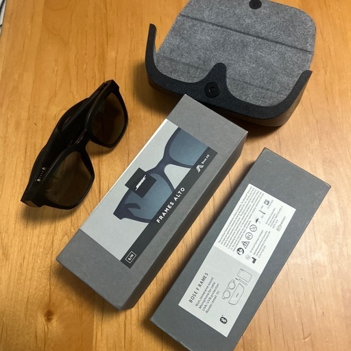 サングラススピーカー