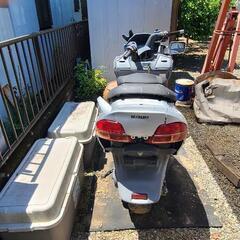 お取り引きお話し中　スカイウエーブ650LX部品取りの画像