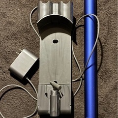 Dyson  ダイソン　セット　v8 掃除機 の画像