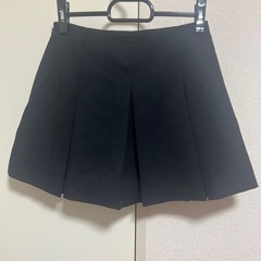 【GU】スカート風キュロットの画像
