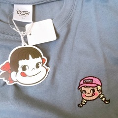 新品未使用 タグ付き ペコちゃん グレー Tシャツ Sanrioの画像