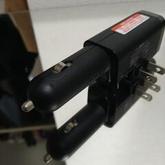 コンセント付きカーチャージャーの画像
