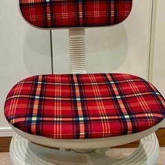 昇降式学習チェアの画像
