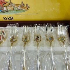 Peter Rabbit(ピーターラビット)のカトラリーセットが買取入荷いたしました！の画像