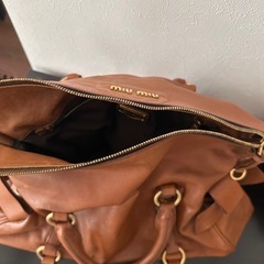 MIU MIU バッグの画像