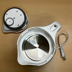 T-fal（ティファール）電気ケトル ジャスティンプラスロック（ホワイト）1.0L KO4411JPの画像