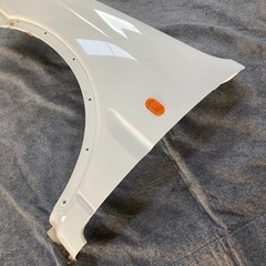 JB23 スズキ ジムニー 26U 白 左フェンダーの画像