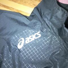 ウィンドブレーカーasicsの画像