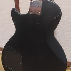 7. 不明 エレキギターの画像