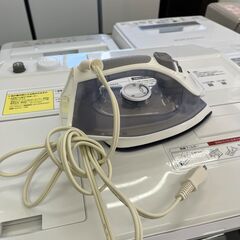 【リサイクルショップ ピカソ 小松原】🔥‼️アイリスオーヤマ スチームアイロン【IRN-21C-W/H】✨2020年製✨★0615★の画像