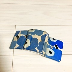マリメッコ ミニ財布 三つ折り財布 コンパクト財布の画像