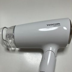 【新品未使用】TESCOMマイナスイオン ヘアードライヤーTD200B-W ⚫︎の画像